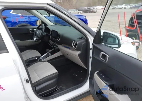 2024 Hyundai Venue Sel z USA, uszkodzony, nr VIN KMHRC8A3XRU283031